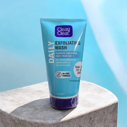 Clean & Clear Daily Exfoliating Wash – 150ml