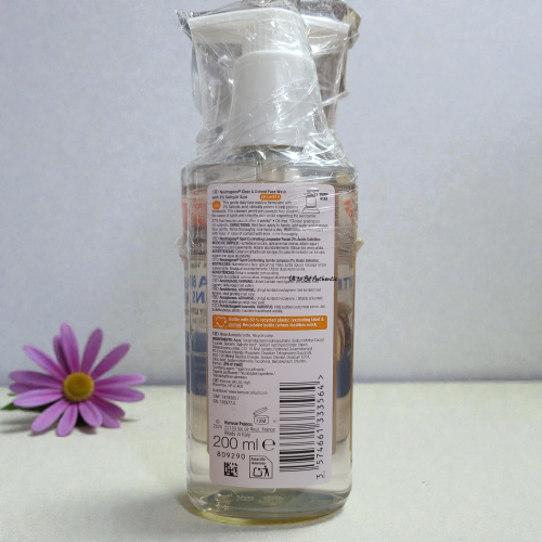 Neutrogena Clear & Defend Facial Wash – 200ml - Image 2