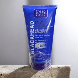 Clean & Clear Blackhead Daily Scrub – 150ml